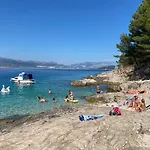 Apartment Between Split And Trogir - 100m To The Kaštela