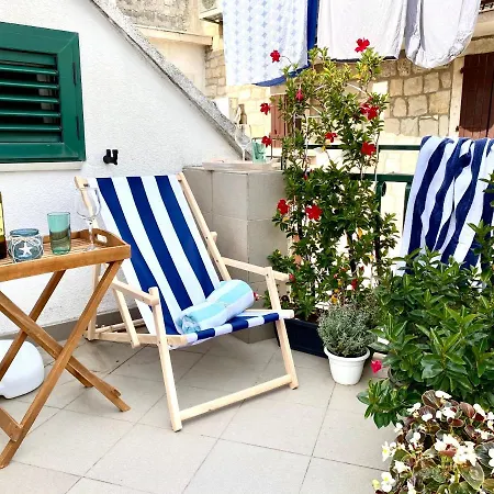 Family House Between Split And Trogir *