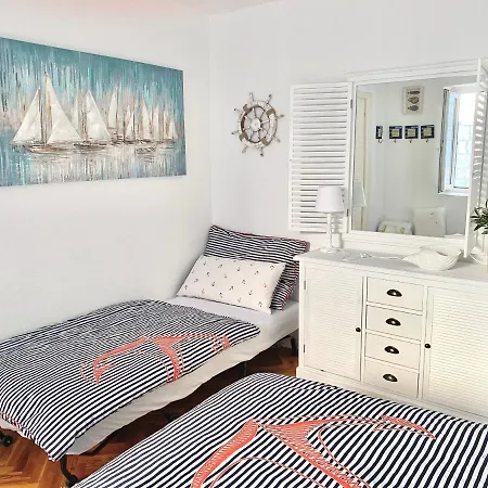 Holiday home Family House Between Split And Trogir *