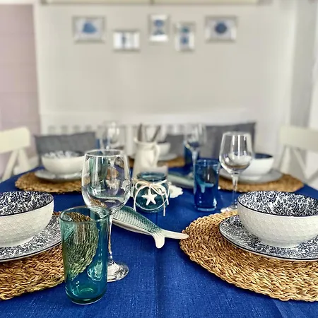 Сasa de vacaciones Family House Between Split And Trogir *