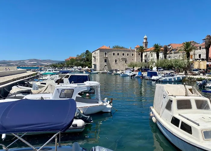 Appartement Between Split And Trogir - 100m To The *