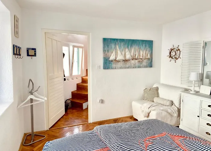 Appartement Between Split And Trogir - 100m To The Kaštela