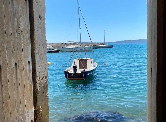 Between Split And Trogir - 100m To The Appartement Kaštela