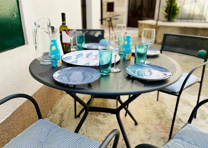 Between Split And Trogir - 100m To The * Kaštela